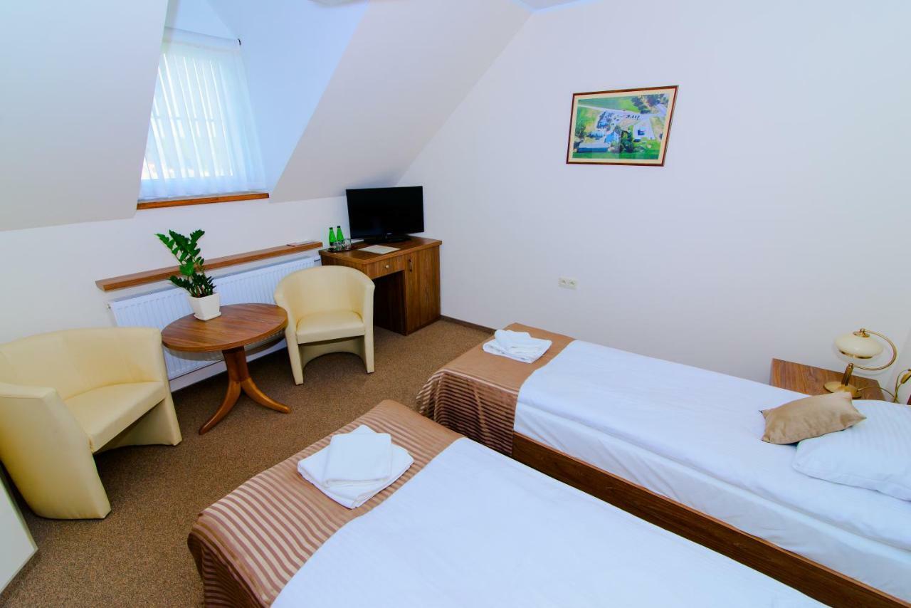 Noclegi Sobanskich Gniezno Extérieur photo
