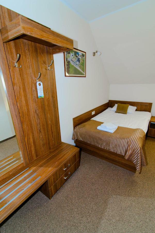 Noclegi Sobanskich Gniezno Extérieur photo